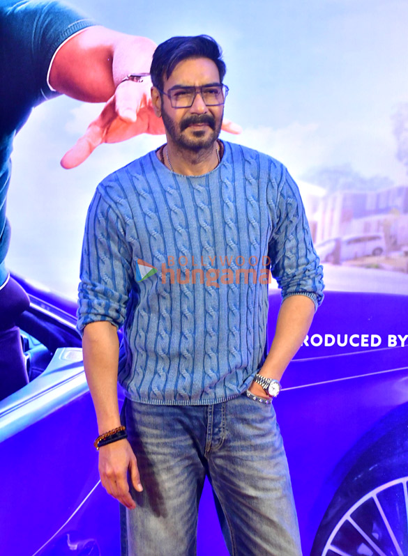 photos ajay devgn r madhavan rakul preet singh meezaan jafri and others grace the trailer launch of their film de de pyaar de 2 10