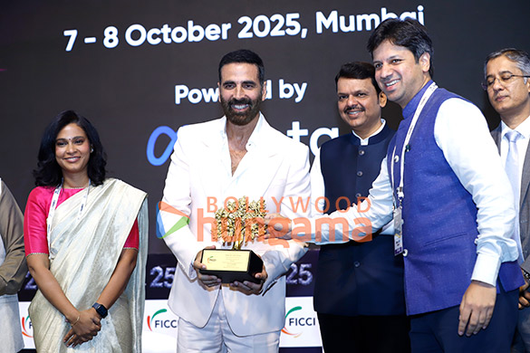 photos akshay kumar ayushmann khuranna in conversation with chief minister devendra fadnavis at ficci frames 2025 3