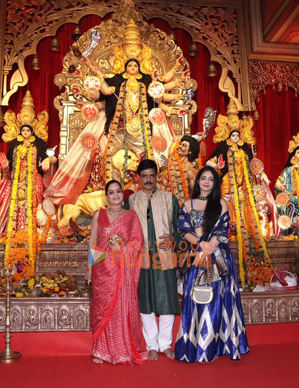 photos alia bhatt hrithik roshan rani mukerji karan johar ajay devgn kajol and others snapped at 79th north bombay sarbojanin durga puja 12