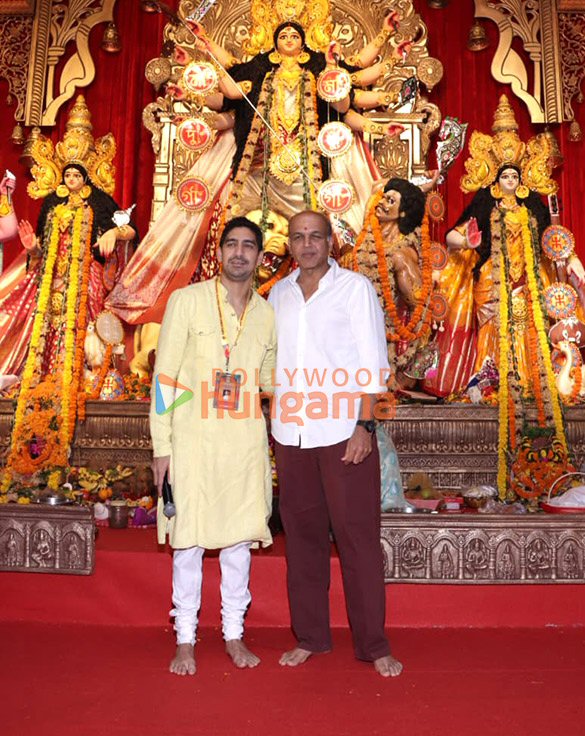 photos alia bhatt hrithik roshan rani mukerji karan johar ajay devgn kajol and others snapped at 79th north bombay sarbojanin durga puja 22