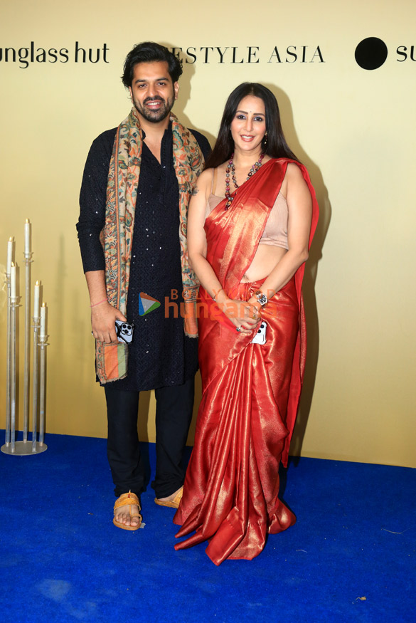 photos avneet kaur nushrratt bharuccha aaman devgan urvashi rautela and others grace the lifestyle diwali bash 2025 63