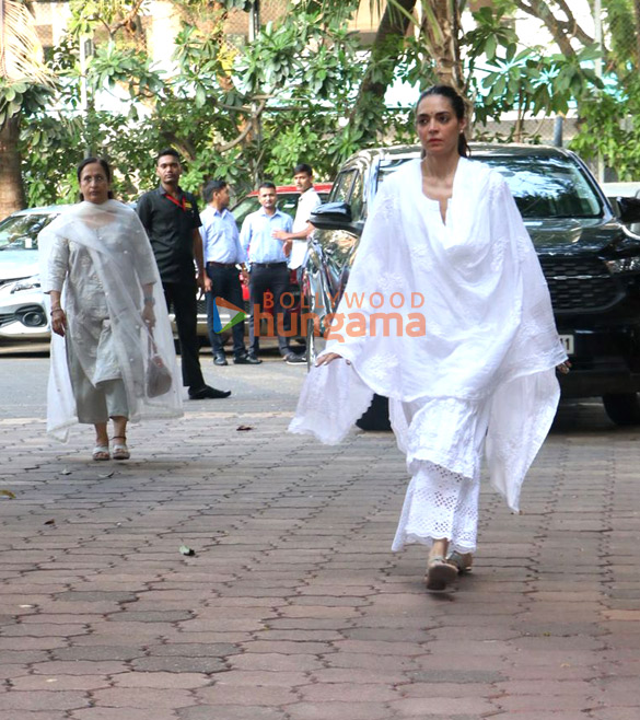 photos jackie shroff rohit shetty sonu sood aditya pancholi and others attend pankaj dheers prayer meet 2025 43