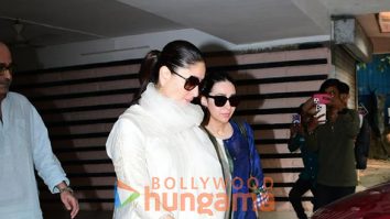 Photos: Kareena Kapoor Khan and Karisma Kapoor snapped in Bandra
