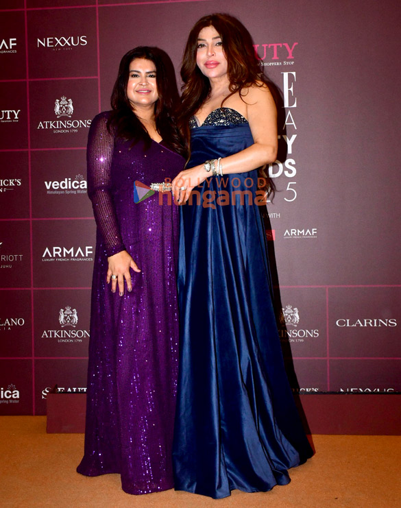 photos kriti sanon ibrahim ali khan lauren gottlieb shweta tripathi and others grace the elle beauty awards 2025 5