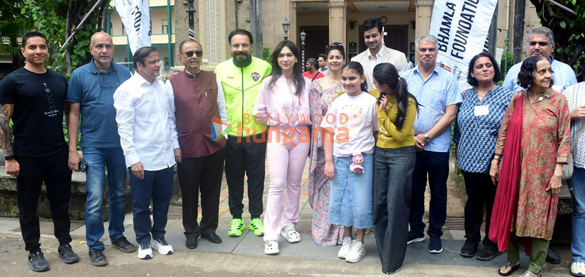 photos mr asif bhamla saher bhamla and chief guest tanishaa mukerji snapped at the medical camp organized by the bhamla foundation at st peters church ground bandra 1
