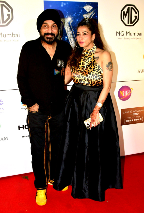 photos muskan bamne shobhit attrey and others grace the indievogues fashion week 2025 5