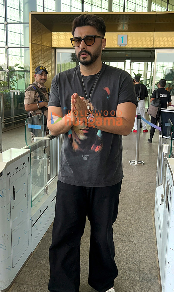 photos rakul preet singh jackky bhagnani nimrat kaur alaya f and others snapped at the airport 5