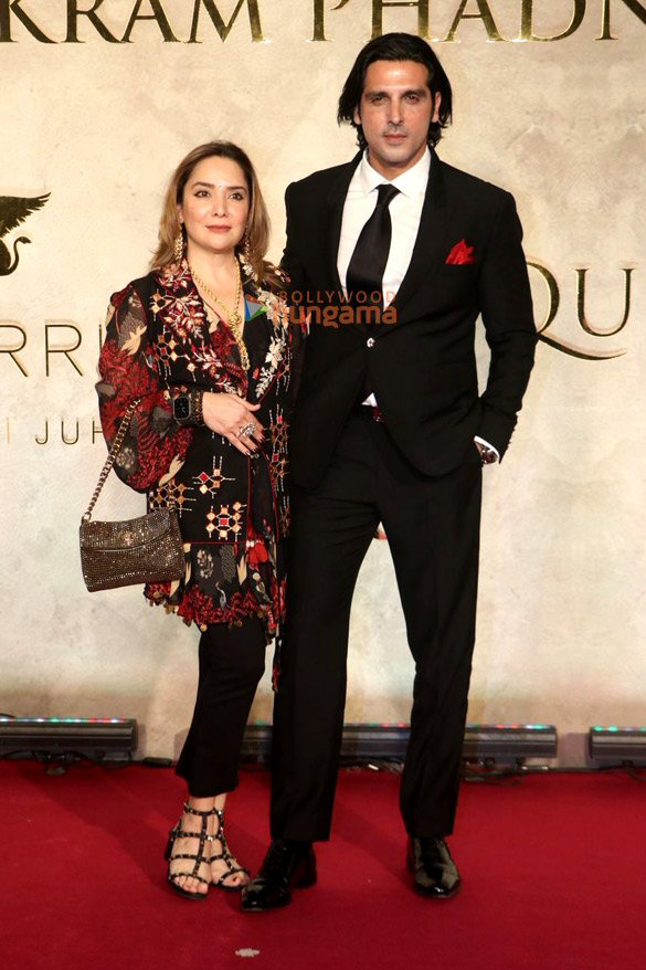 photos salman khan sonakshi sinha sushmita sen riteish deshumukh genelia deshumukh and others attend vikram phadnis 35 years anniversary celebration in jw marriott juhu 7