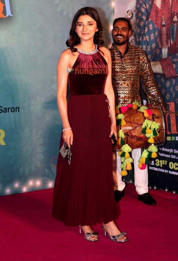 photos shehnaaz gill avneet kaur hina khan and others grace the special screening of ikk kudi 8