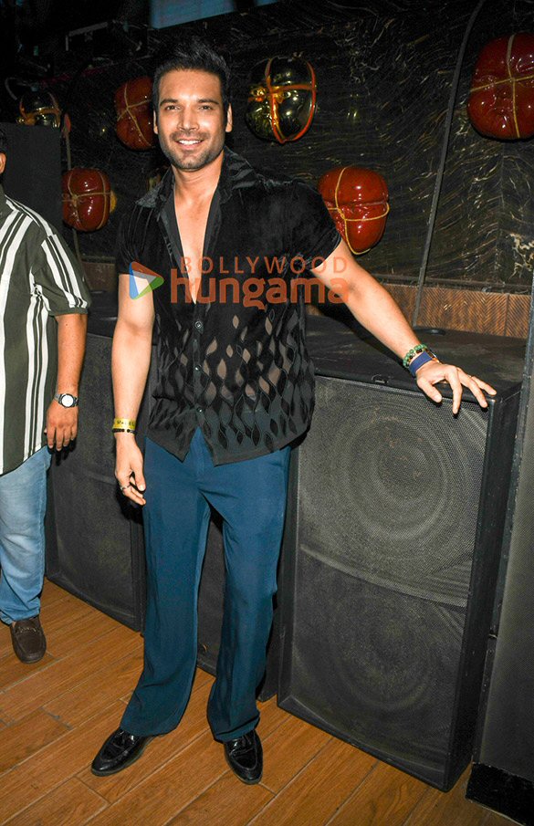 photos sohail khan mika singh gulshan grover and others attend the launch of mika singhs upcoming party anthem gunda 45