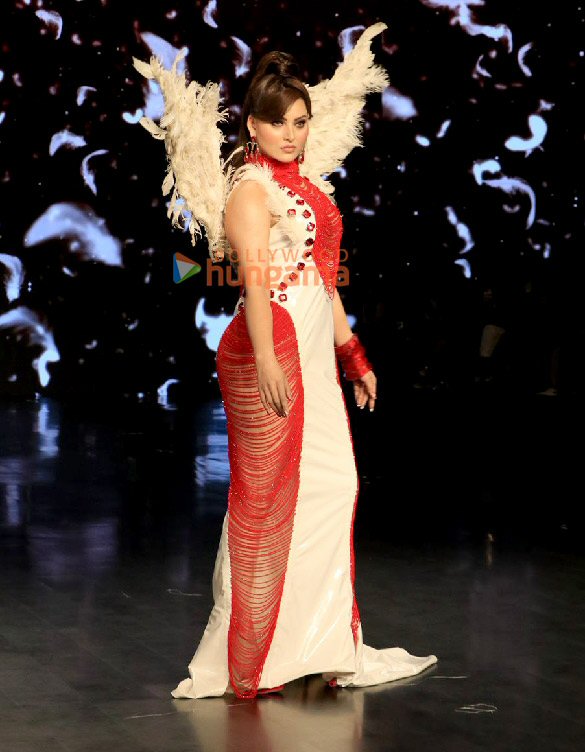 Photos: Urvashi Rautela, Elnaaz Norouzi and others turn showstoppers at Bombay Times Fashion Week 2025 Photos: Urvashi Rautela, Elnaaz Norouzi and others turn showstoppers at Bombay Times Fashion Week 2025