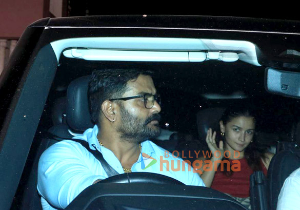 photos vicky kaushal and alia bhatt snapped at sanjay leela bhansalis office in juhu 4