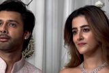 Young love! Tara Sutaria & Veer Pahariya at Manish Malhotra’s party