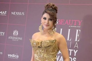 Making the entrance worth every flash! Urvashi Rautela