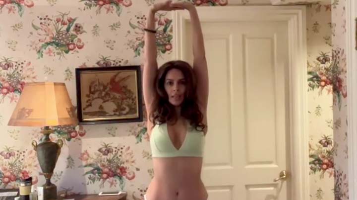 Mallika Sherawat’s day starts with yoga & some stretches