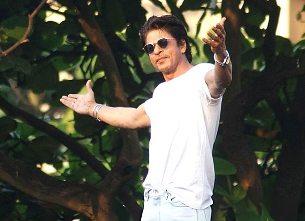 Shah Rukh Khan jokes about living in a rented apartment while Mannat gets renovated goes viral on X: “Mannat mein mere liye bhi room nahi!” Shah Rukh Khan jokes about living in a rented apartment while Mannat gets renovated goes viral on X: “Mannat mein mere liye bhi room nahi!”