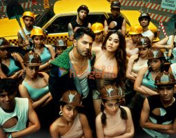 Sunny Sanskari Ki Tulsi Kumari stills