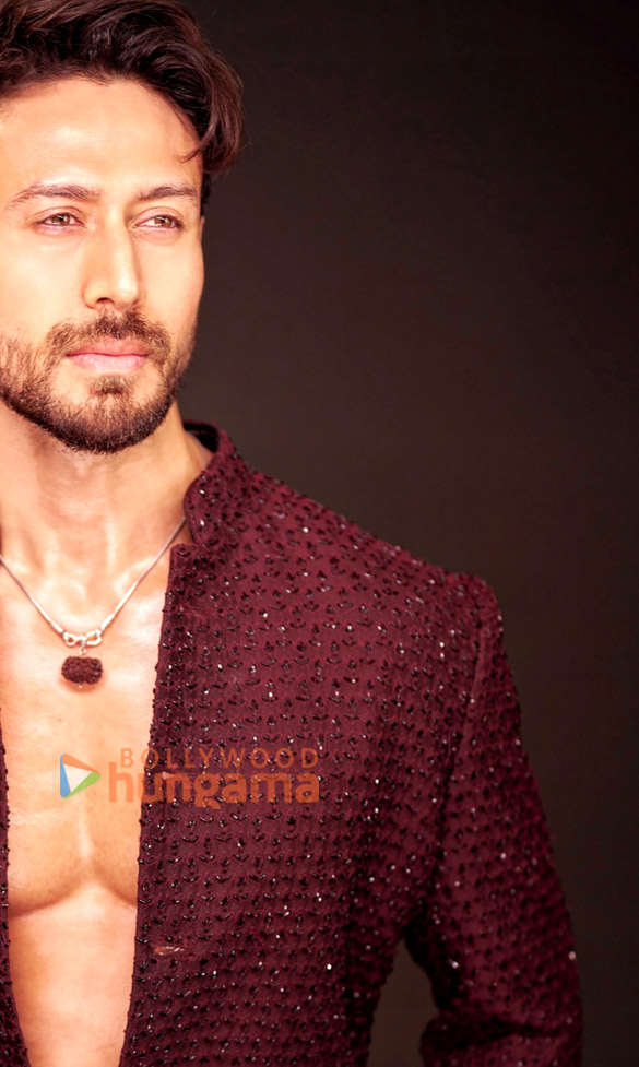 tiger shroff 6 40