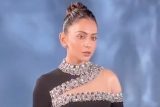 Diamonds on a Diamond! Rakul Preet Singh’s looks snatched