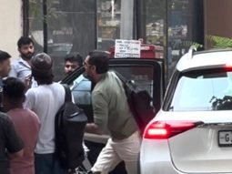 Abhay Deol papped in the city for uncle Dharmendra’s funeral