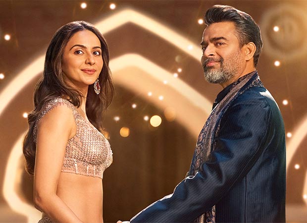 R. Madhavan and Rakul Preet Singh shine in emotional father–daughter track Baabul Ve from De De Pyaar De 2 R. Madhavan and Rakul Preet Singh shine in emotional father–daughter track Baabul Ve from De De Pyaar De 2