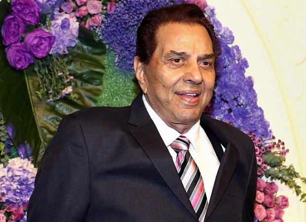 Dharmendra in a throwback interview: “I want to see diseases, corruption and discrimination eliminated from our country” Dharmendra in a throwback interview: “I want to see diseases, corruption and discrimination eliminated from our country”