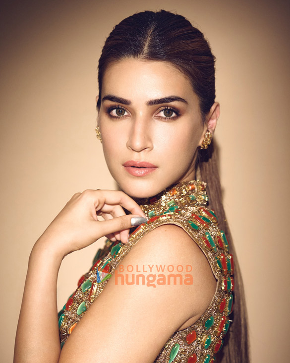 kriti sanon 2 423