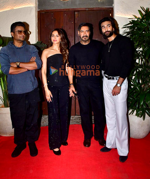 Photos: Ajay Devgn, Rakul Preet Singh, R Madhavan, Meezaan Jafri and Luv Ranjan snapped promoting their film De De Pyaar De 2 Photos: Ajay Devgn, Rakul Preet Singh, R Madhavan, Meezaan Jafri and Luv Ranjan snapped promoting their film De De Pyaar De 2