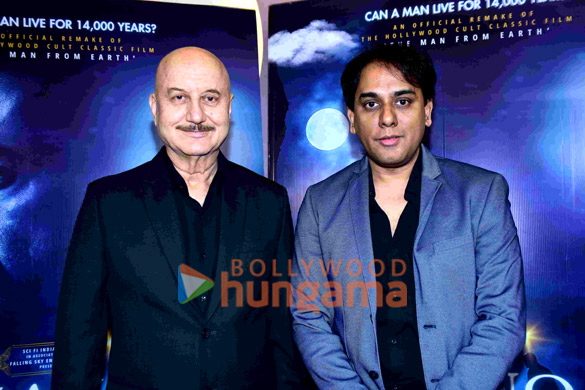 Photos: Anupam Kher, Hiten Tejwani, Shikha Malhotra and others grace the special screening of Mano Ya Na Mano Photos: Anupam Kher, Hiten Tejwani, Shikha Malhotra and others grace the special screening of Mano Ya Na Mano