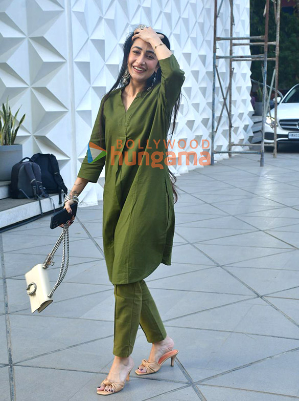 photos dhanashree verma snapped in andheri 2 3