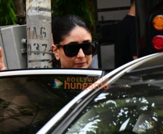 Photos: Kareena Kapoor Khan snapped at a shoot location in Bandra