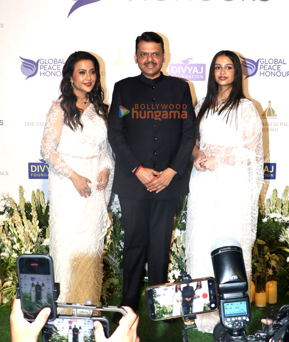 photos ranveer singh tiger shroff rakul preet singh bhumi pednekar and others snapped attending the walk of honour at the global peace honours 2025 18