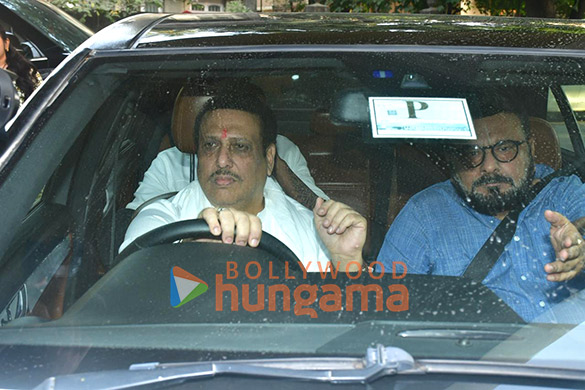 photos salman khan aamir khan amitabh bachchan abhishek bachchan and others snapped attending late dharmendras last rites 55809 3