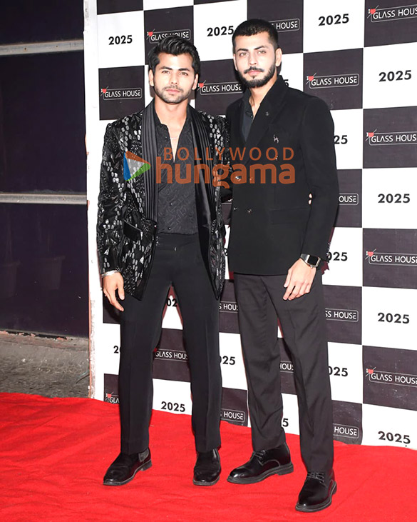 photos siddharth nigam hosts a glittering birthday extravaganza for his mother vibha nigam 8