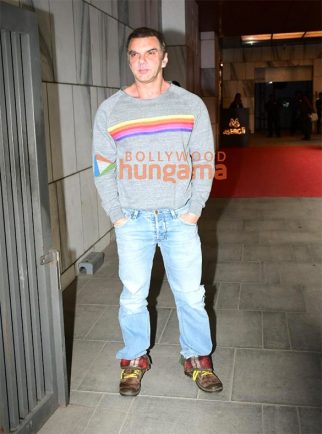 Photos: Sohail Khan, Rekha, Alizeh Agnihotri, Waheeda Rehman and others attend Helen’s birthday