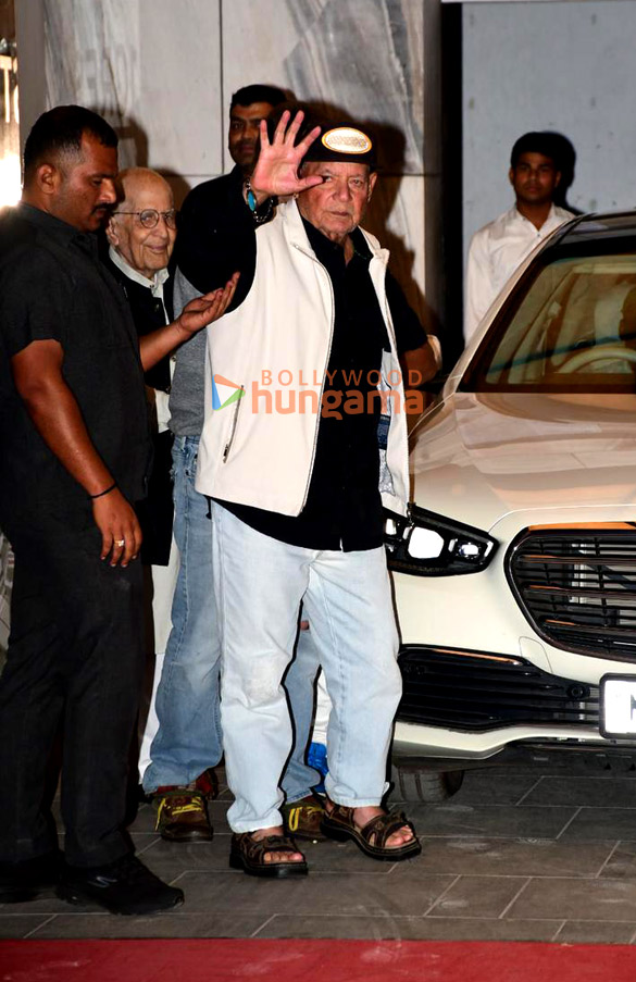 photos sohail khan rekha alizeh agnihotri waheeda rehman and others attend helens birthday 2008 1