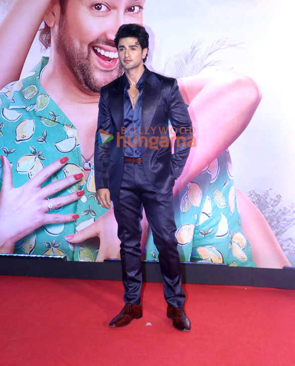 photos tiger shroff vivek oberoi riteish deshmukh aftab shivdasani and others grace the premiere of mastiii 4 1051 8