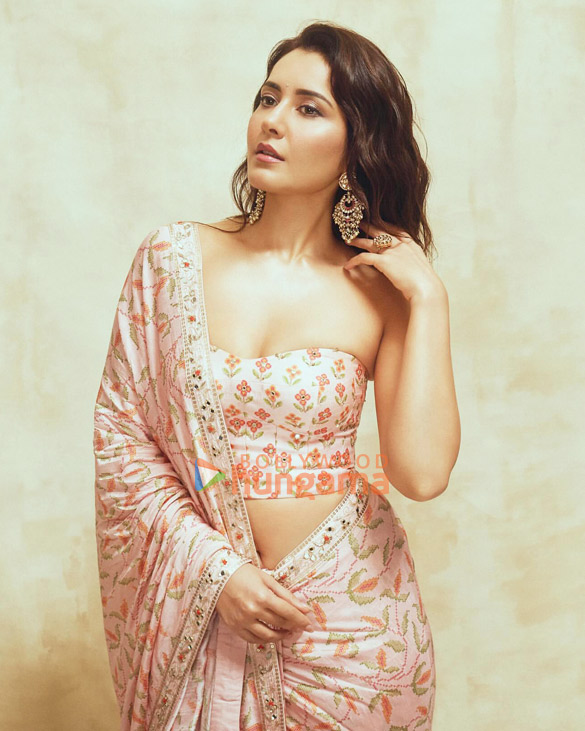 raashii khanna 22132 4