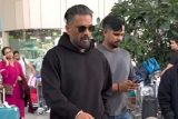 Shetty Anna’s stylish look at the airport! Suniel Shetty