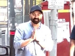 Sunny Deol loses his cool after getting surrounded by the paps