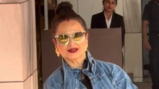 Timeless beauty, unmatched grace! Rekha