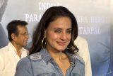 Ameesha Patel pose for media at the event of Ikkis