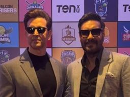Hrithik Roshan & Ajay Devgn pose together on the red carpet
