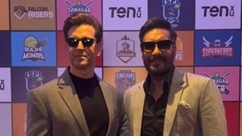 Hrithik Roshan & Ajay Devgn pose together on the red carpet