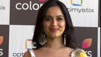 Jannat Zubair looks like a sunshine in an beautiful yellow saree