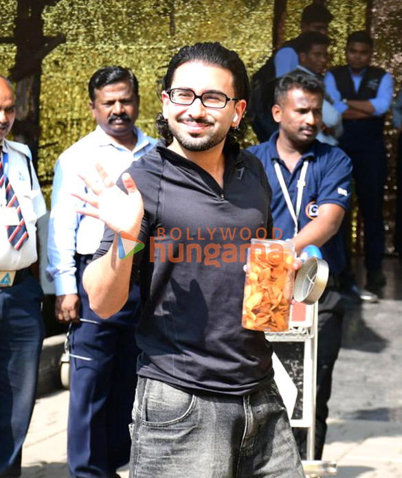 karan johar rohit sharma and others snapped at kalina airport 2