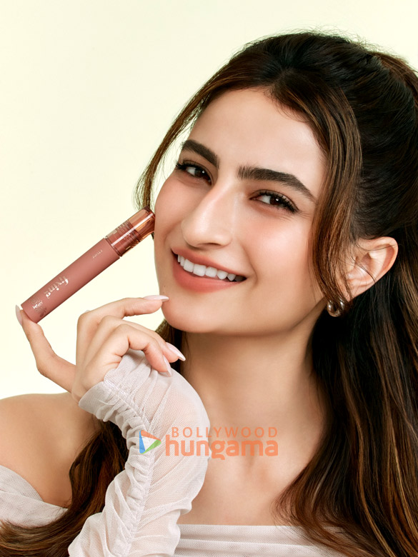 palak tiwari 1 152