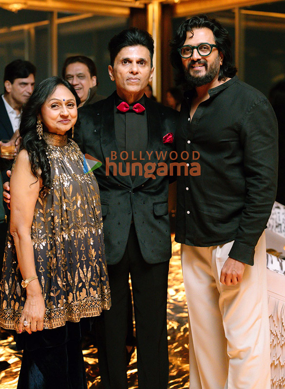 photos ajay devgn tiger shroff shriya saran elli avrram and others attend anand pandits birthday bash 6 3