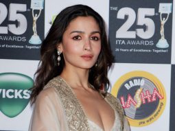 Photos: Alia Bhatt, Daisy Shah, Manoj Bajpayee and others grace the red carpet of the 25th ITA Awards