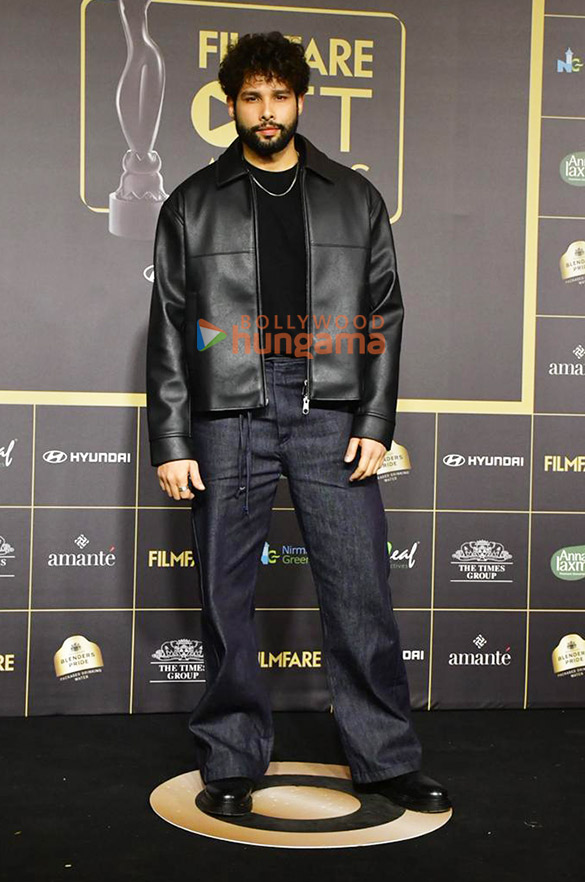 photos alia bhatt vicky kaushal ananya panday sanya malhotra fatima sana shaikh and others attend the filmfare ott awards 2025 1 3